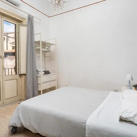 Apartment The House In Baroque Style Catania