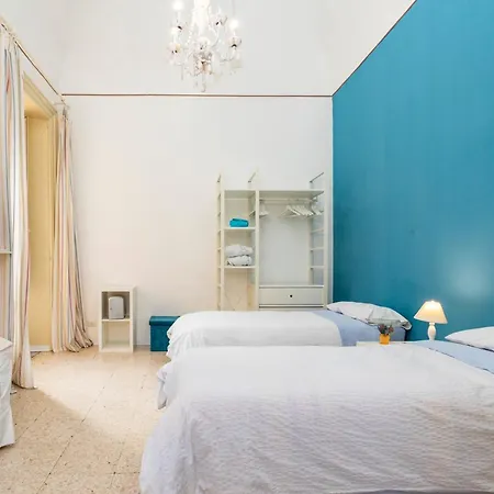 The House In Baroque Style Apartment